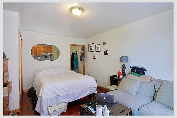 Rented by Stribling | media 18