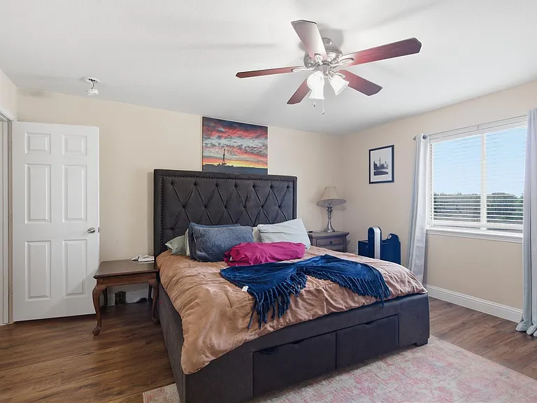 11521 Autumn Ash Dr — Photo 17