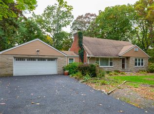 97 Boardman Rd, Poughkeepsie, NY 12603