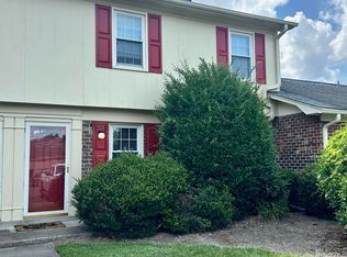 25 Scott St, Greenville, NC 27858