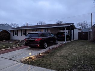 409 Fenton Ave, Romeoville, IL 60446