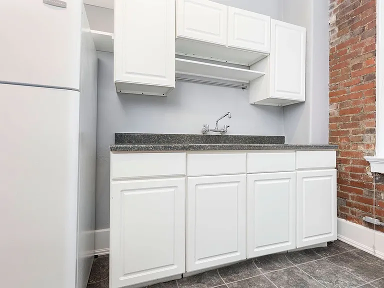 222 W Magnolia Ave — Photo 27
