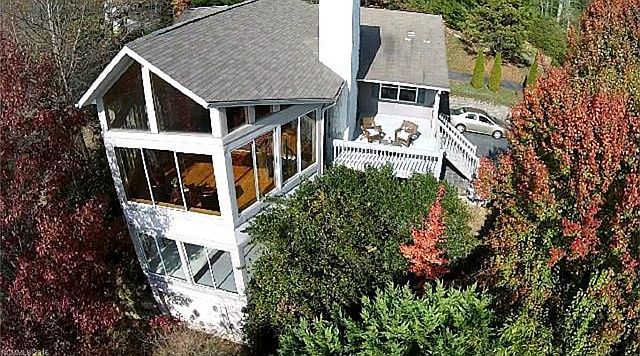 1st image of 33 Spring Blossom Ln