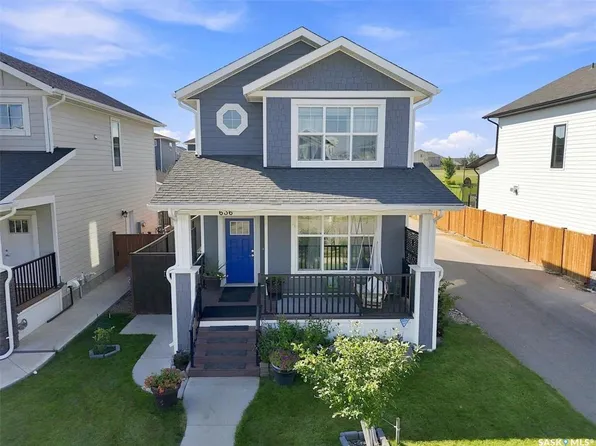 636 Meadows BOULEVARD, Saskatoon, SK S7V 0M5