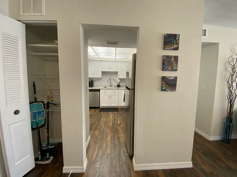 223 Columbia Dr #213 — Photo 10