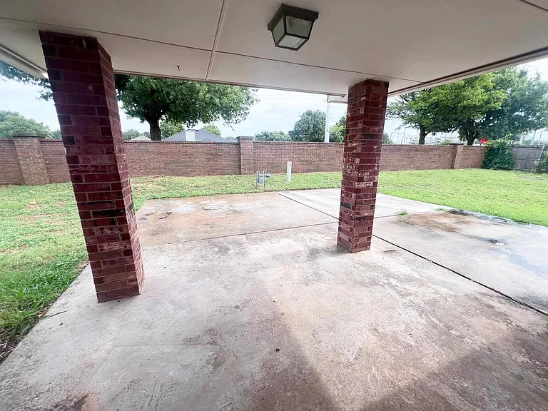 1717 Pinnacle Ln — Photo 21