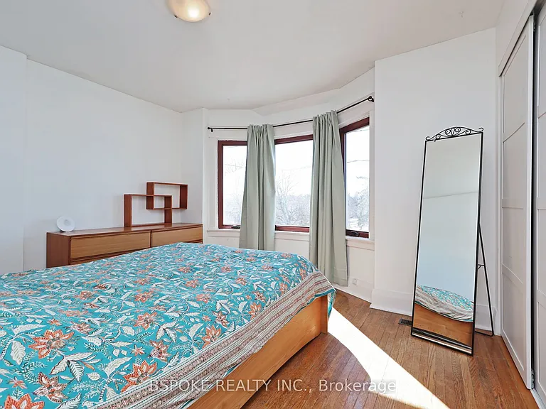 139 Greenwood Ave — Photo 10