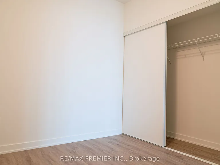 50 Ordnance St #2307 — Photo 6