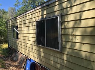 18044 Snowbird Ln, Lakehead, CA 96051