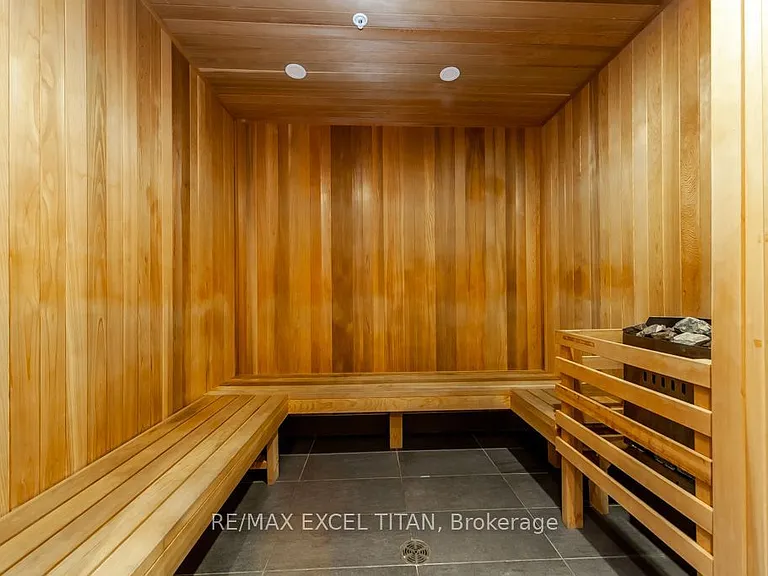 8868 Yonge St #602-E — Photo 33