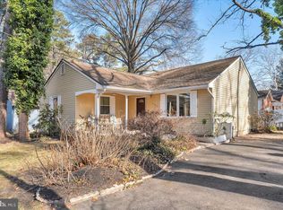 195 Eleanor Ter, Cherry Hill, NJ 08003