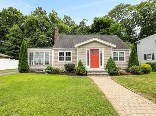 27 Cedar Cir, Randolph, MA 02368