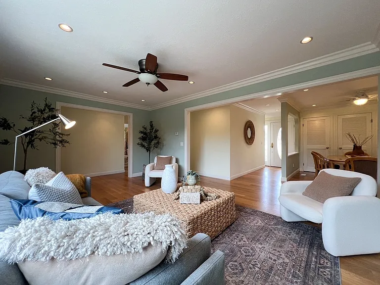 3321 Anita Ct — Photo 8