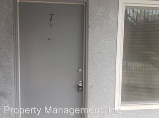 258 N G St APT 7, Porterville, CA 93257