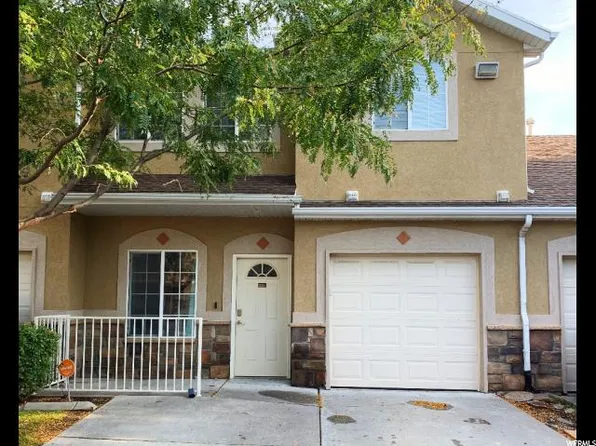 5581 W Tungsten Ct, West Jordan, UT 84081