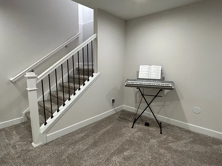 17415 Pacific Peak Cir — Photo 37