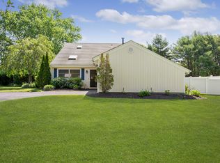76 Mercury Ave, East Patchogue, NY 11772