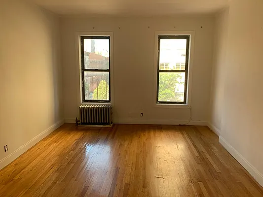 Rented by Oxford Property Group | media 4