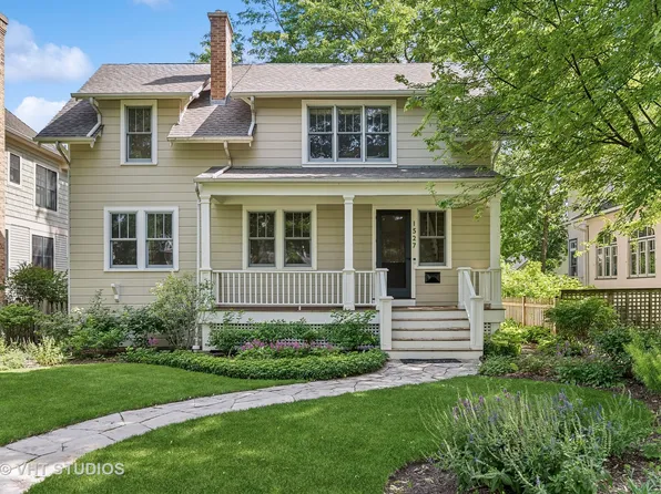 1527 Central Ave, Wilmette, IL 60091