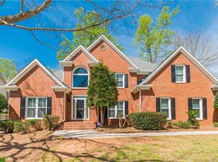 110 Hembree Grove Ct, Roswell, GA 30076