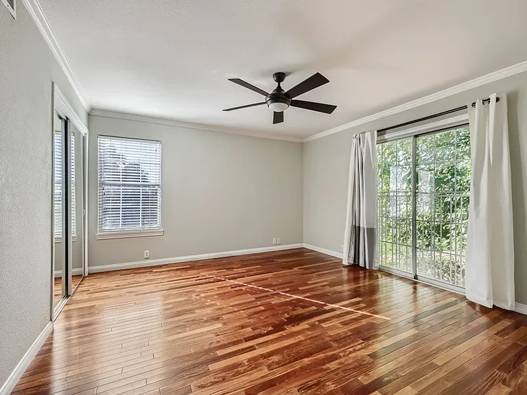 1120 Tam O Shanter — Photo 8