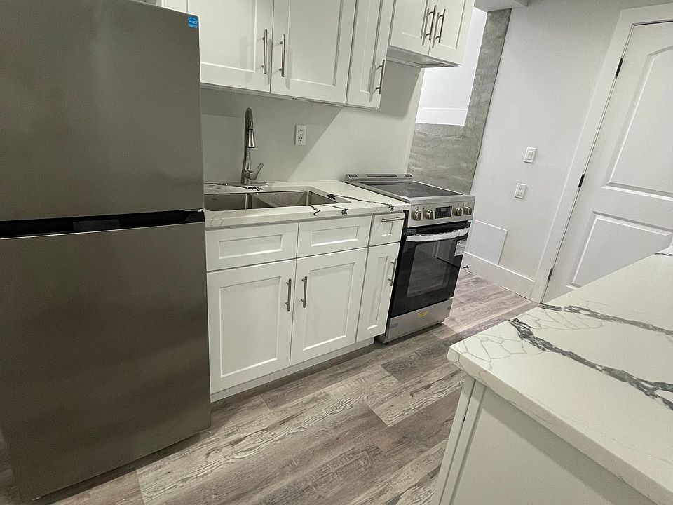 1st image of 1299 Brunswick Ave Floor 2
