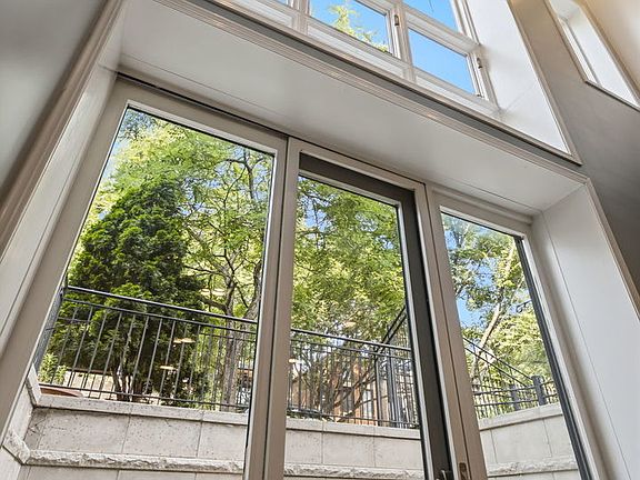 2nd image of 1417 N Bosworth Ave APT 1