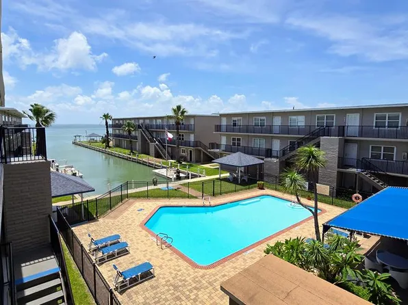 200 W Sunny Isle St, South Padre Island, TX 78597