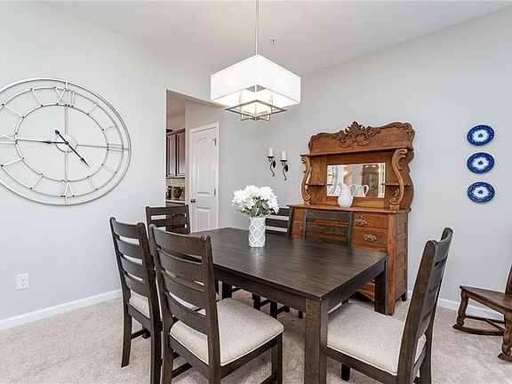 4th image of 393 Williamson St SE #416