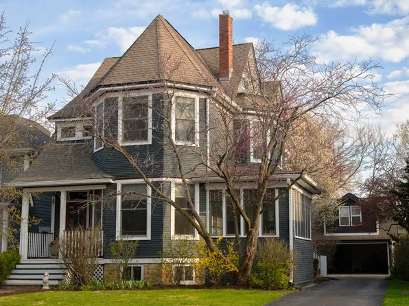 25 Elmwood Ave, La Grange Park, IL 60526