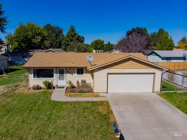 426 Tindall Ave, Mountain Home, ID 83647