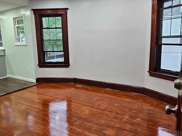 9 McKinley Ave, West Orange, NJ