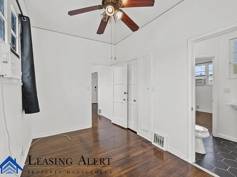 8216 Norton Ave #1/2 — Photo 9