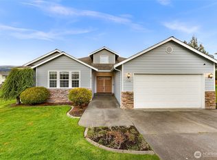 17193 River Rock Rd, Mount Vernon, WA 98274
