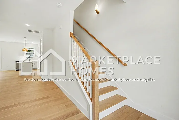 3 bed, 2.5 bath, 1507 sqft, $1,830 — Photo 4
