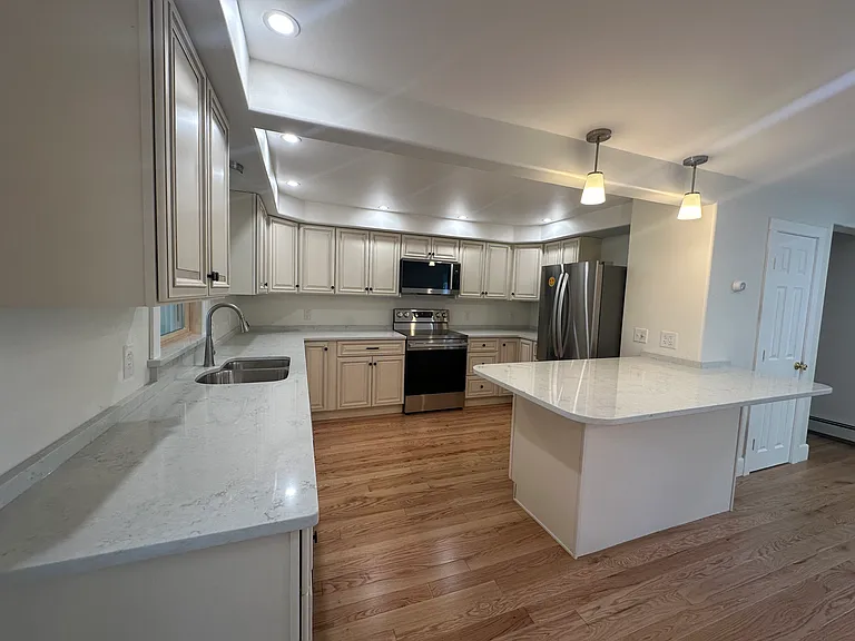 6 Griffin Ave — Photo 4