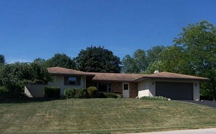 2nd image of 1605 Valencia Dr