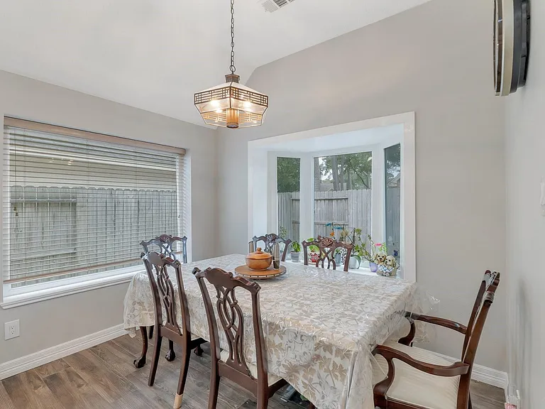 16115 Charter Rock Dr — Photo 5