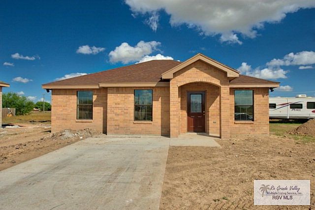 1st image of 126 Garcia Ct
