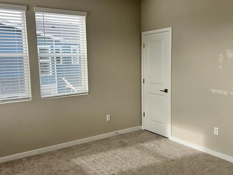 2769 Bear Springs Cir — Photo 5