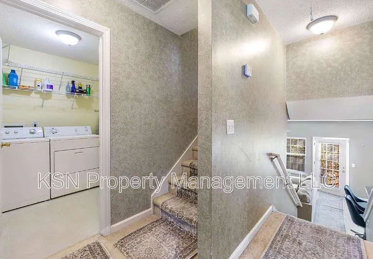 13 Orchid Ln — Photo 24