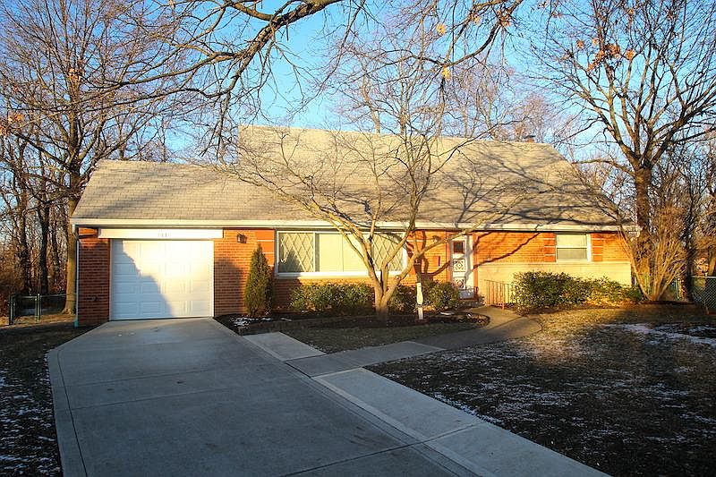 1st image of 498 Sunland Dr
