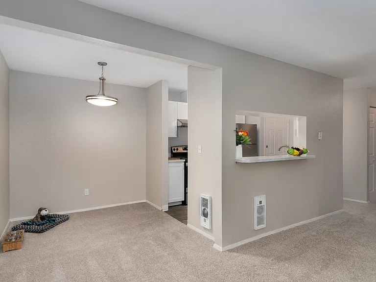 Bayview Apartment Homes Kitchen Nook View