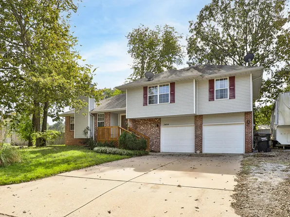 3464 W Winchester Court, Springfield, MO 65807