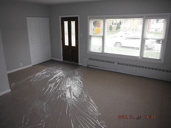 4th image of 2734 N 73rd Ct