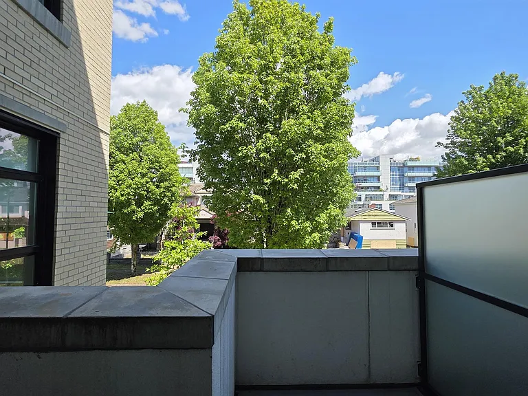 5005 Ash St #204 — Photo 25