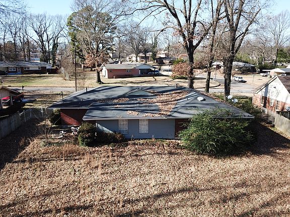2nd image of 4736 Mickey Dr
