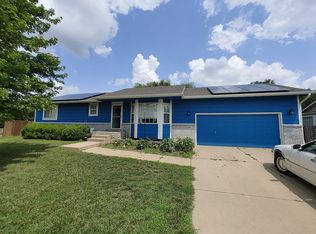 10306 W Lydia Cir, Wichita, KS 67209