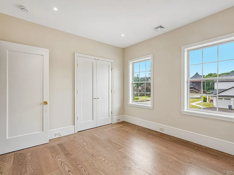 1707 Marie Ln — Photo 38