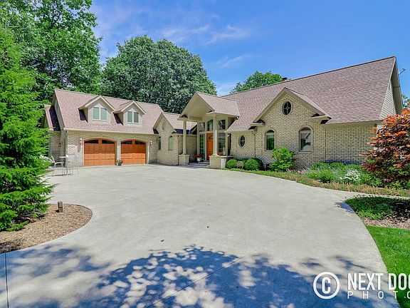 4th image of 5244 Lakeshore Dr